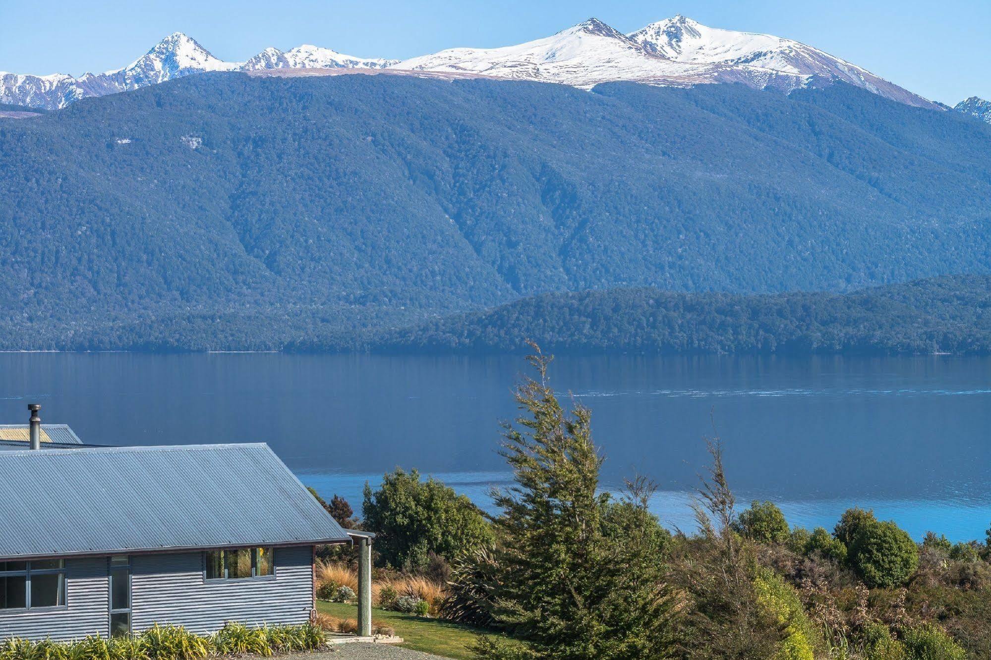Loch Vista Bed&Breakfast Te Anau Exteriör bild