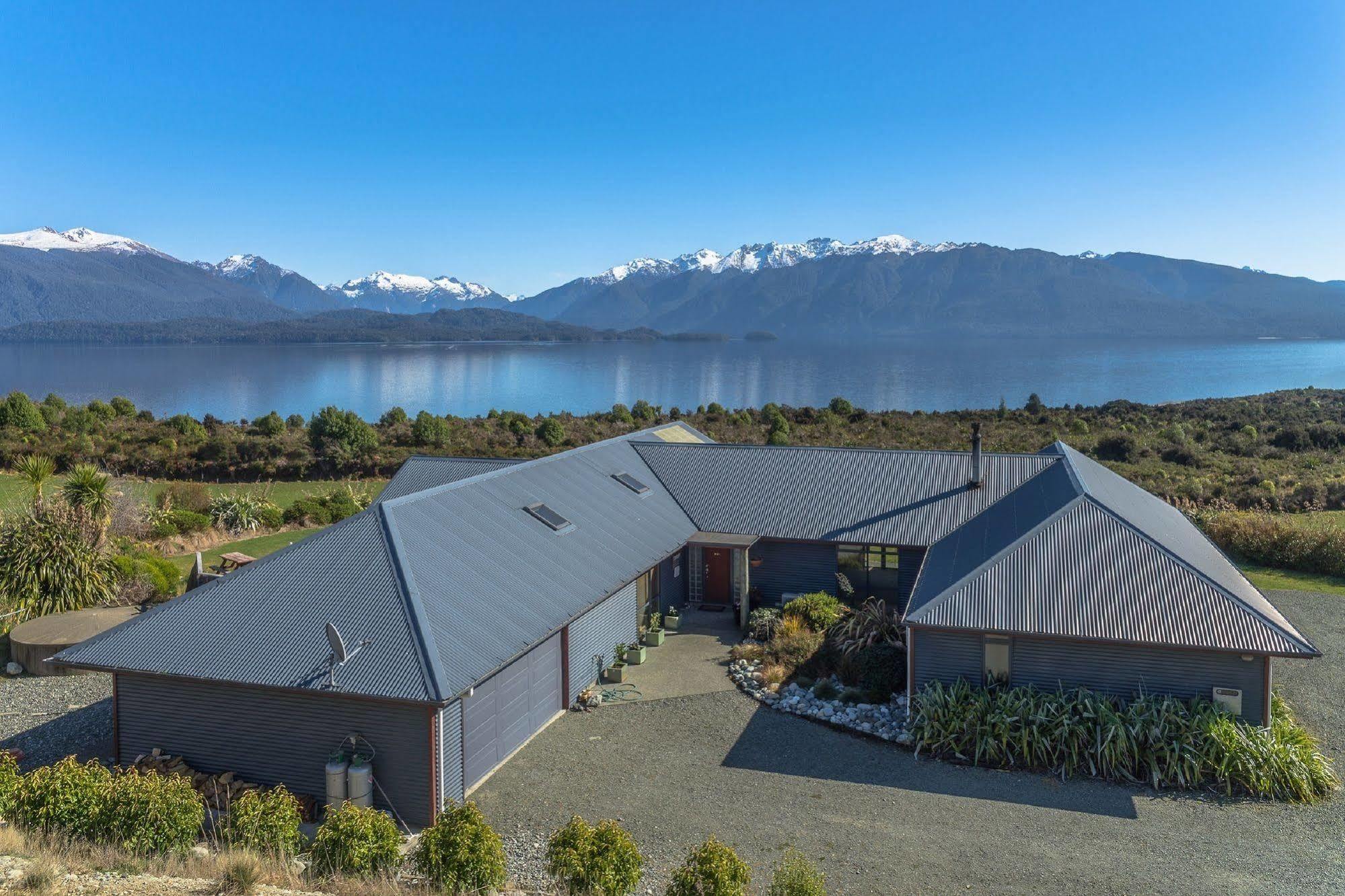 Loch Vista Bed&Breakfast Te Anau Exteriör bild