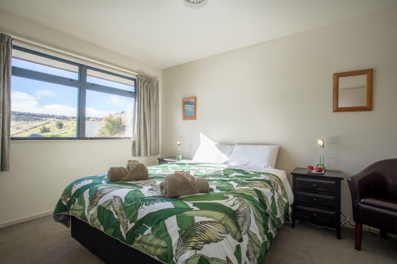 Loch Vista Bed&Breakfast Te Anau Exteriör bild